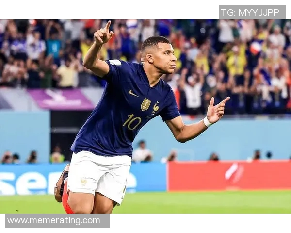 法国足球历史百大球星评选解析与回顾